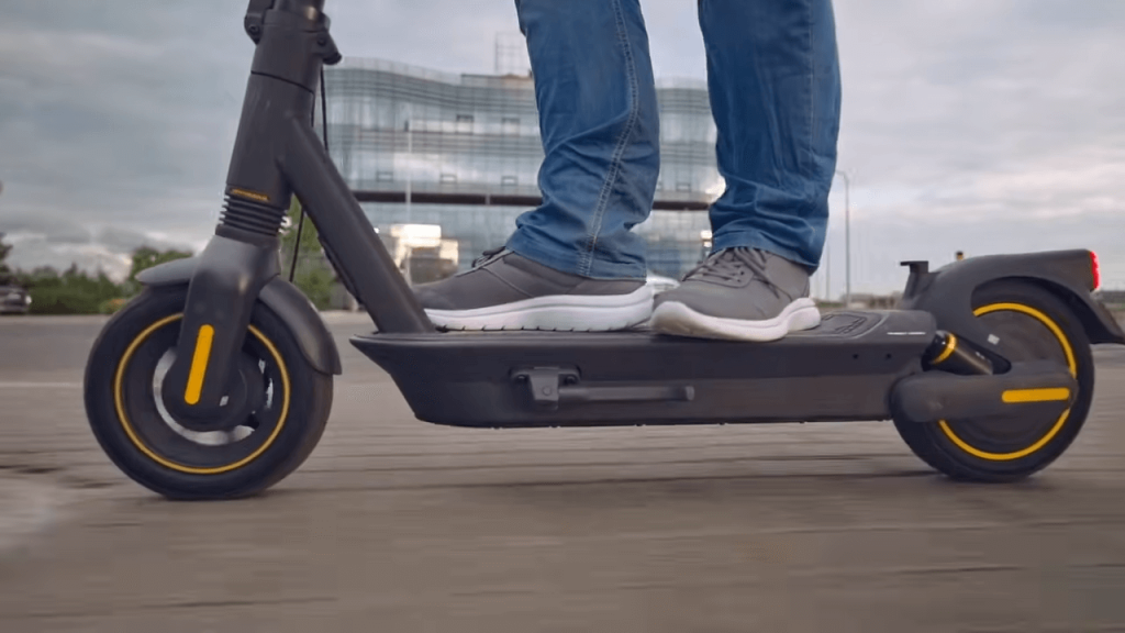 Особенности электросамоката Ninebot KickScooter E2
