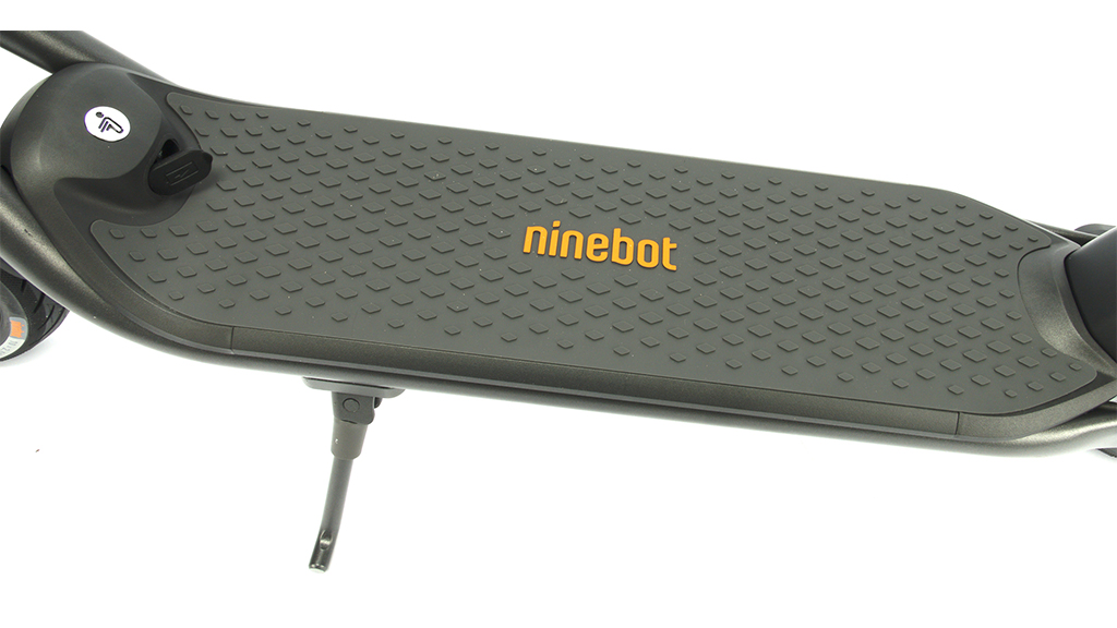 ninebot-kickscooter-f2-pro-4.jpg